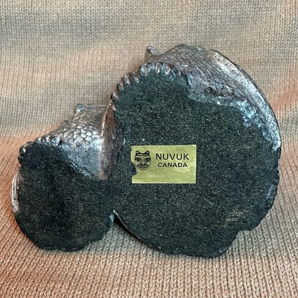 Vintage 1980 NUVUK Canada Carved Soapstone Owls - Picture 9 of 10